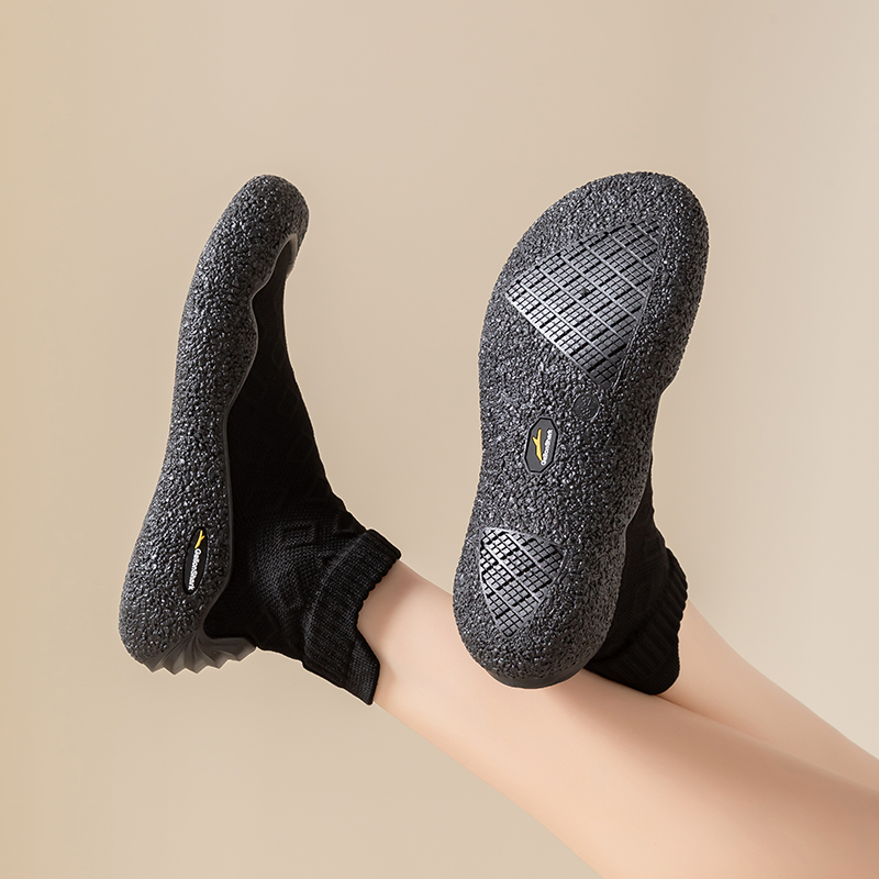 GallonShark Lightweight Barefo - Pilates Yoga Footwear 评论和价格