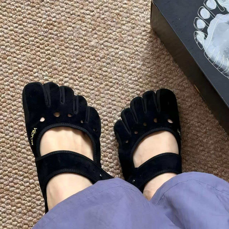 Women Split Toe Five-Toe Baref - Pilates Yoga Footwear 评论和价格